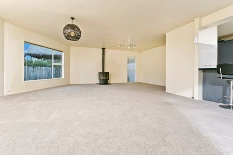 Photo of property in 14a The Avenue, Albany, Auckland, 0632