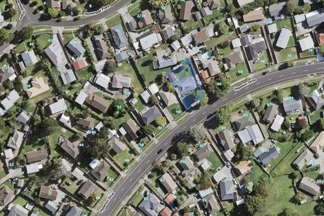 Photo of property in 60 Hyperion Drive, Randwick Park, Auckland, 2105