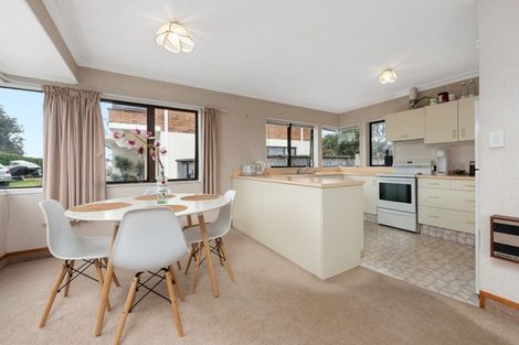 Photo of property in 1/267 Oceanbeach Road, Mount Maunganui, 3116