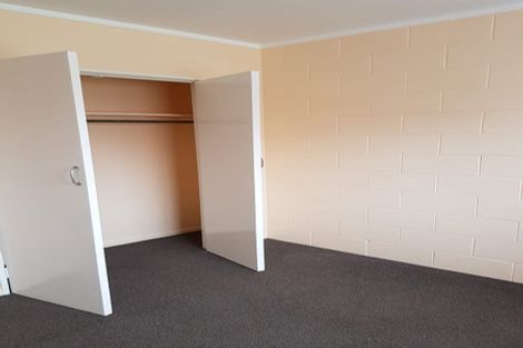 Photo of property in 100 Station Road, Papatoetoe, Auckland, 2025