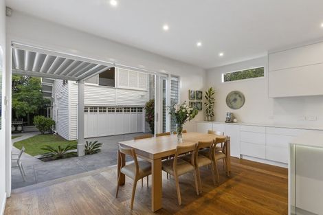 Photo of property in 9 Chester Avenue, Westmere, Auckland, 1022