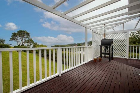 Photo of property in 50 Maungaraki Road, Korokoro, Lower Hutt, 5012