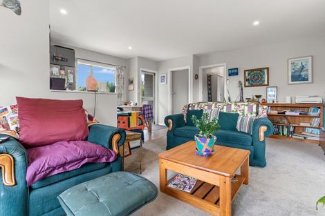 Photo of property in 4 Baillie Crescent, Carterton, 5713