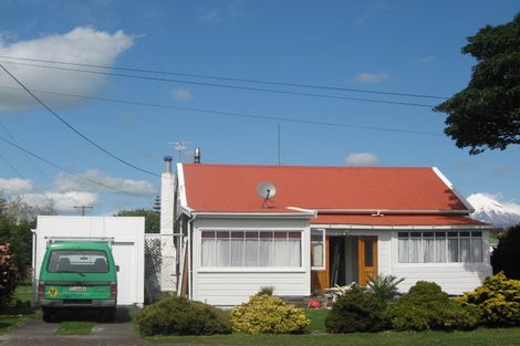 Photo of property in 61 Brois Street, Frankleigh Park, New Plymouth, 4310