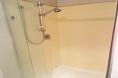 Photo of property in 2/24 Stanley Avenue, Milford, Auckland, 0620