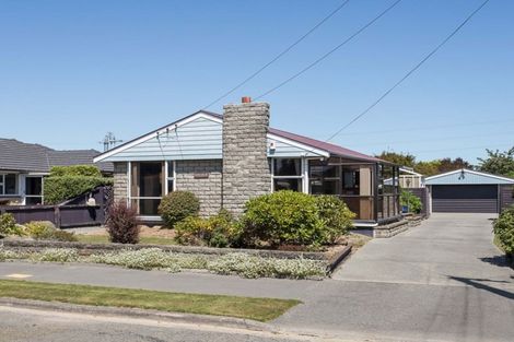 Photo of property in 15 Cunningham Place, Halswell, Christchurch, 8025