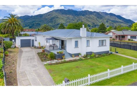 Photo of property in 86 Stanley Avenue, Te Aroha, 3320