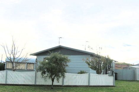 Photo of property in 39 Makarini Street, Paraparaumu, 5032