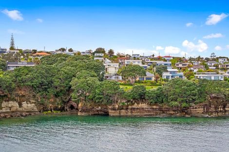 Photo of property in 38 Pacific Parade, Army Bay, Whangaparaoa, 0930