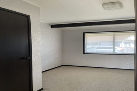 Photo of property in 9 Sheralee Place, Bucklands Beach, Auckland, 2014