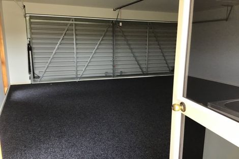 Photo of property in 17 Craig Place, Bridge Hill, Alexandra, 9320