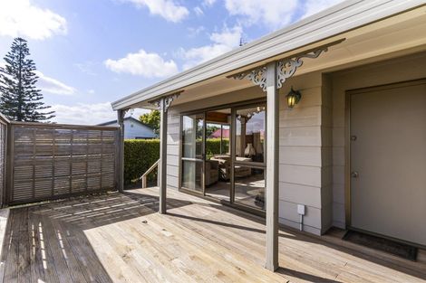 Photo of property in 108 Florence Avenue, Orewa, 0931