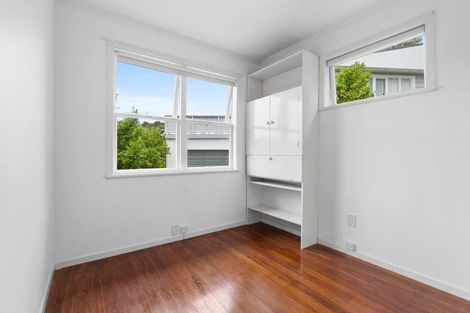 Photo of property in 204 Old Titirangi Road, Titirangi, Auckland, 0604