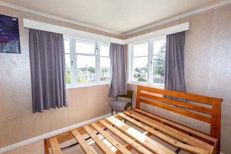 Photo of property in 1 Cullen Street, Paeroa, 3600