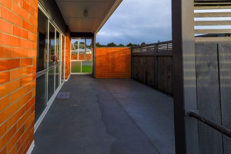 Photo of property in 35 Waterford Drive, Winton, 9720