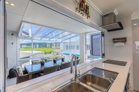 Photo of property in 134 North Shore Road, Eskdale, Napier, 4182