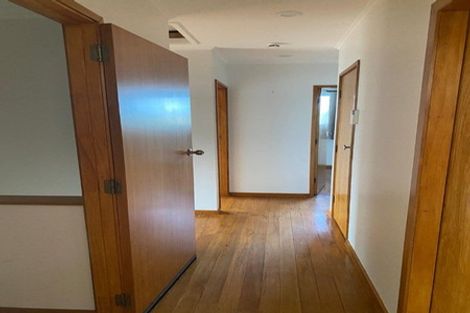 Photo of property in 5 Braemar Terrace, Johnsonville, Wellington, 6037