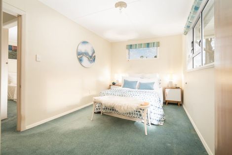 Photo of property in 100 Tilley Road, Paekakariki, 5034