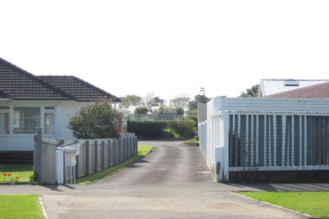 Photo of property in 206b Tukapa Street, Westown, New Plymouth, 4310