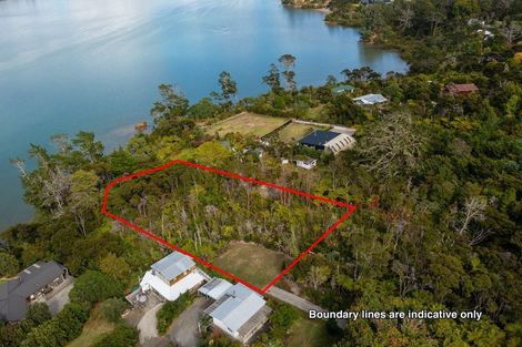 Photo of property in 5c Chatham Avenue, Paremoremo, Auckland, 0632