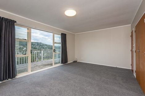 Photo of property in 41 Chartwell Drive, Crofton Downs, Wellington, 6035