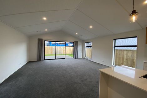 Photo of property in 105 Jack Hanley Drive, Jacks Point, Queenstown, 9371