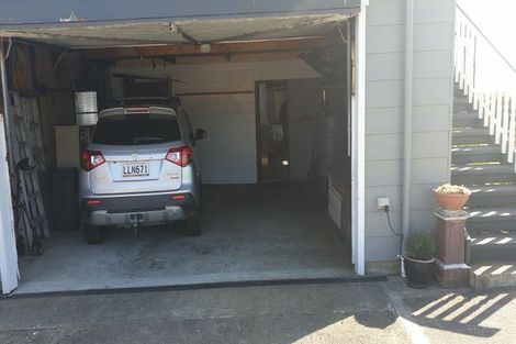 Photo of property in 10 Rimu Street, Kaka Point, Balclutha, 9271