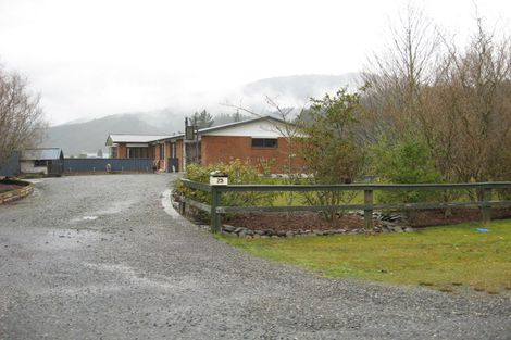 Photo of property in 25 Wainui Street, Dobson, Greymouth, 7805
