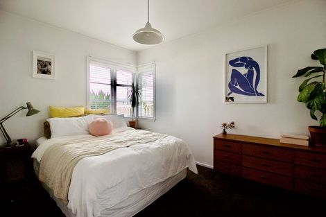 Photo of property in 245a Meola Road, Point Chevalier, Auckland, 1022