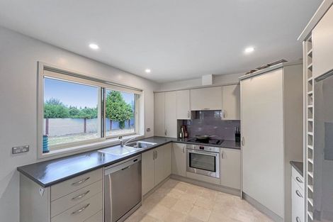 Photo of property in 14 Irishman Drive, Twizel, 7901