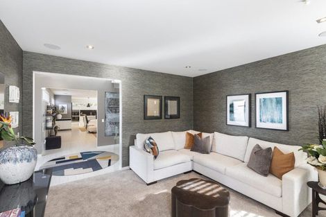 Photo of property in 55 Merivale Lane, Merivale, Christchurch, 8014