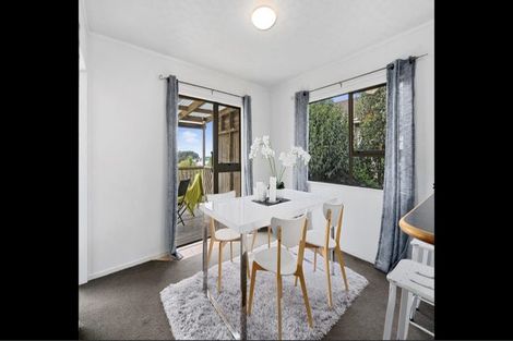 Photo of property in 29 Rishworth Avenue, Stanmore Bay, Whangaparaoa, 0932