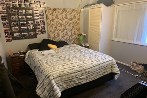 Photo of property in 105 Barrys Road, Glendene, Auckland, 0602