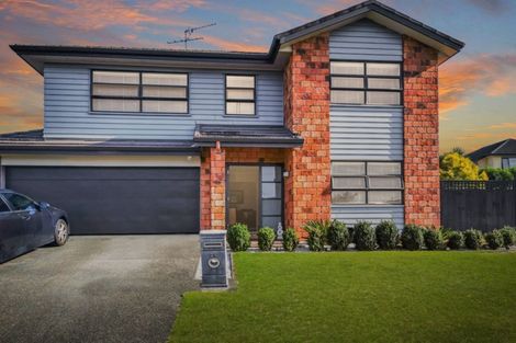 Photo of property in 21 Bellshill Close, Wattle Downs, Auckland, 2103