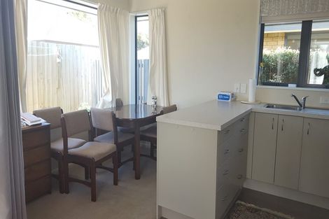 Photo of property in 1/16 Grassmere Street, Papanui, Christchurch, 8052