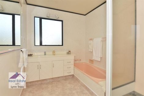 Photo of property in 42 Kiwi Avenue, Maunu, Whangarei, 0110