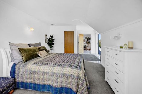 Photo of property in 58 Atkinson Road, Hurworth, New Plymouth, 4371