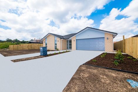 Photo of property in 31 Twin Parks Rise, Papakura, 2110