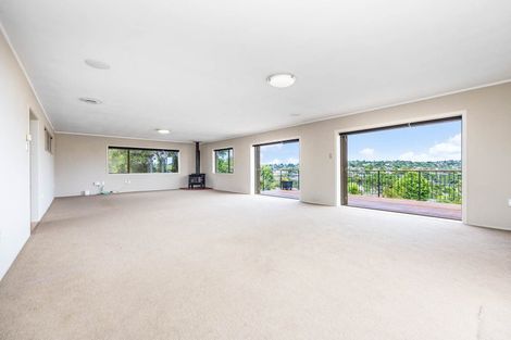 Photo of property in 9a Pendene Place, Forrest Hill, Auckland, 0620