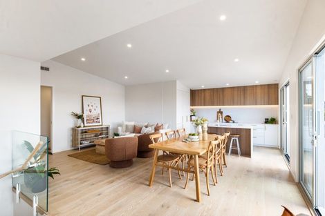 Photo of property in 23a Monyash Road, Manly, Whangaparaoa, 0930