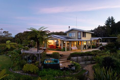 Photo of property in 335 Patons Rock Road, Puramahoi, Takaka, 7182