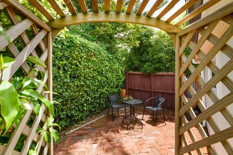 Photo of property in 76 Birmingham Street, Takaro, Palmerston North, 4412