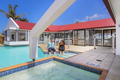 Photo of property in 20 Taitua Drive, Te Atatu South, Auckland, 0610