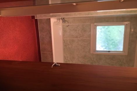 Photo of property in 130 Gladstone Road, Dalmore, Dunedin, 9010