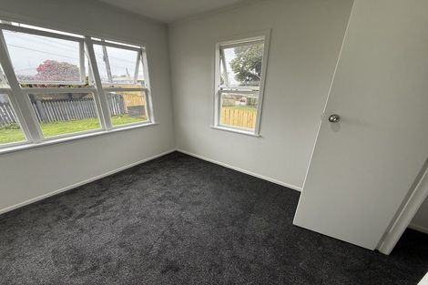Photo of property in 11 Hooks Road, Manurewa, Auckland, 2102