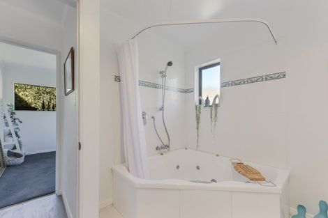 Photo of property in 15 Boons Valley Road, Waikawa, Picton, 7220