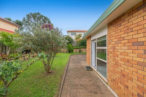 Photo of property in 36 Woodstock Road, Forrest Hill, Auckland, 0620