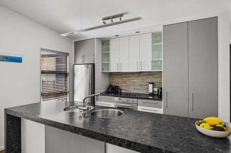 Photo of property in 25 Albert Drive, Clyde, 9330