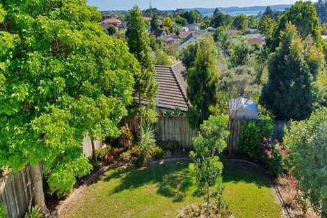 Photo of property in 26 Tatyana Place, Massey, Auckland, 0614