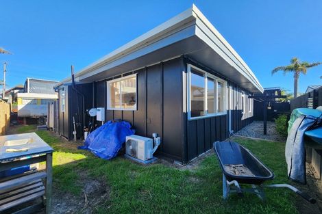 Photo of property in 1223 Papamoa Beach Road, Papamoa Beach, Papamoa, 3118